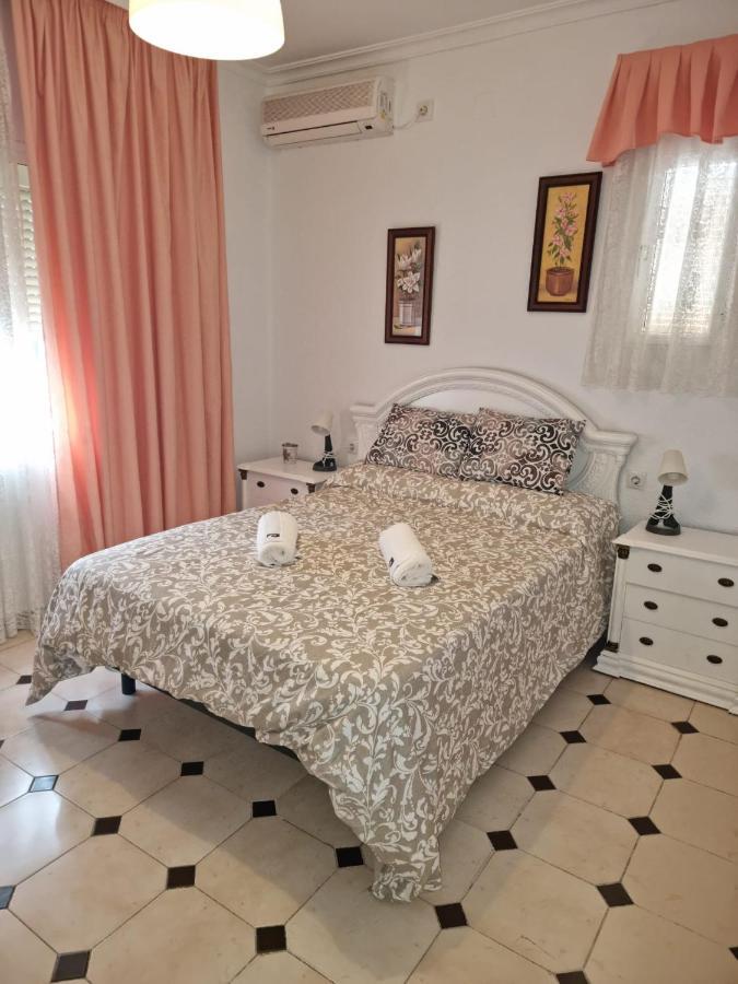 Wish Suite Dolores Leon De Triana Sevilla Bagian luar foto